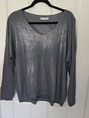 Metallic Scoop Neck Pullover in Silver